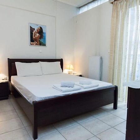 Scenic Balcony Apt In Vibrant Petralona Athens Luaran gambar