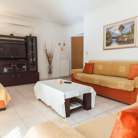 Scenic Balcony Apt In Vibrant Petralona Athens Luaran gambar