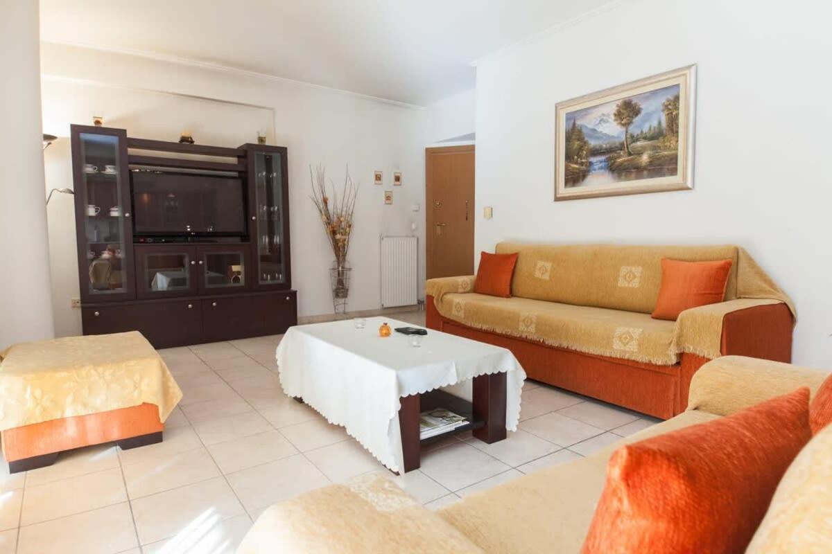 Scenic Balcony Apt In Vibrant Petralona Athens Luaran gambar