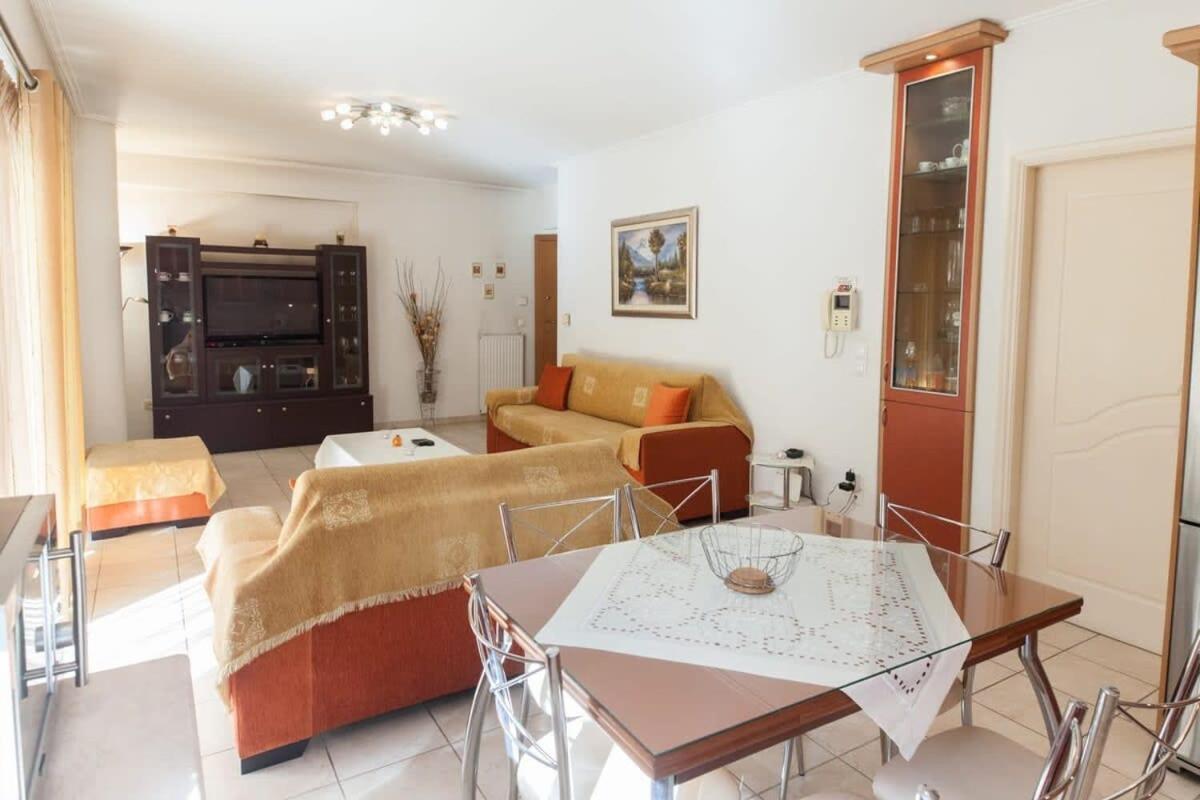 Scenic Balcony Apt In Vibrant Petralona Athens Luaran gambar